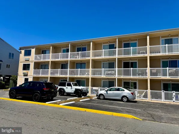 11 62nd St APT 316, Ocean City, MD 21842