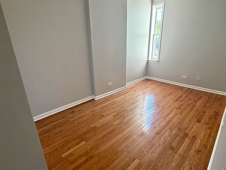 2933 W Wilcox St #2 — Photo 4