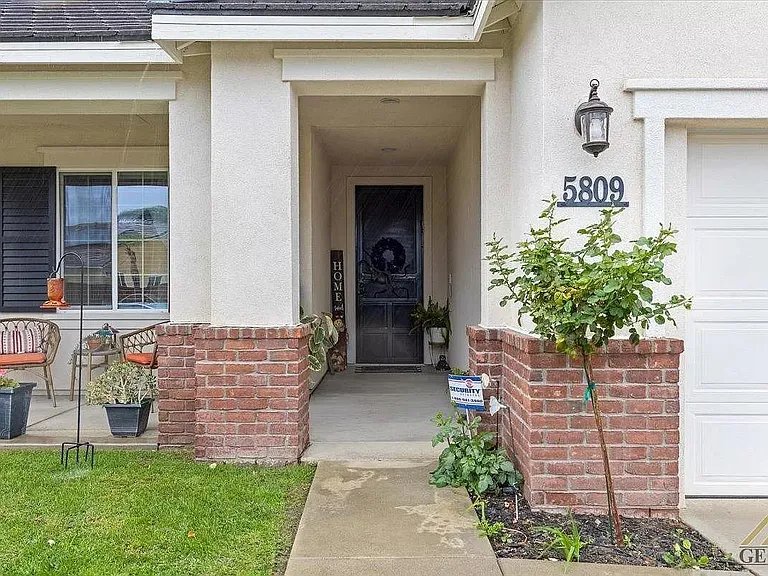 5809 Grizzly Peak Dr — Photo 4