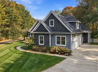 3905 Lakeshore Rd, Lexington, MI 48450