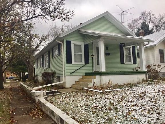 2nd image of 2927 Whittier Ave