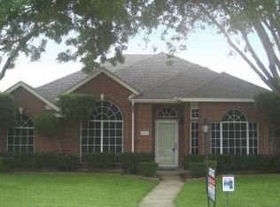 4818 Clay Dr, Rowlett, TX 75088