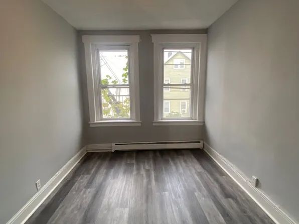 119 Inslee Pl #C