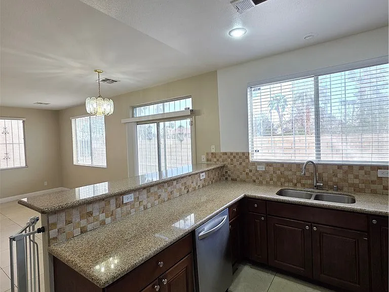 2524 Silver Shadow Dr — Photo 26