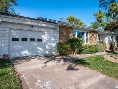643 33rd Ave, East Moline, IL, 61244