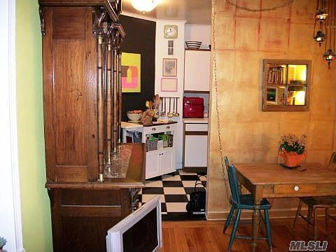 4th image of 4310 48th Ave APT 5G