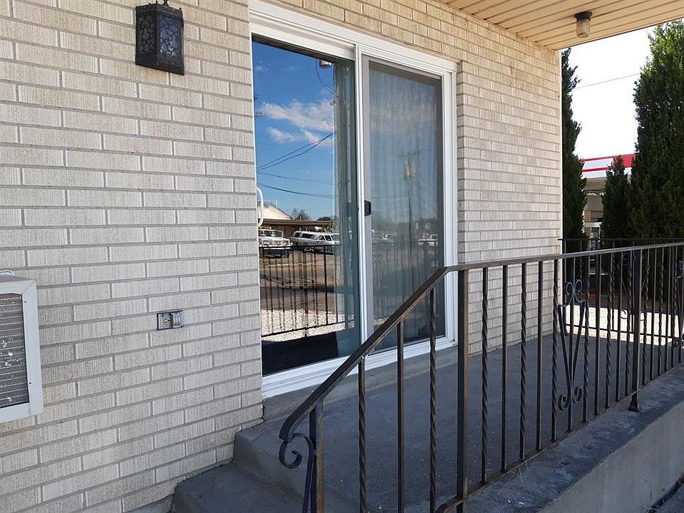 1st image of 716 Saturn Ave APT 1