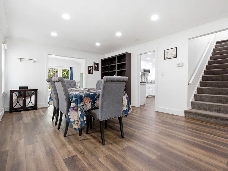 2429 Claver Rd — Photo 12