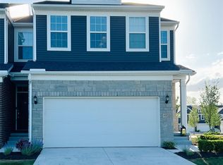 4932 Glenora Dr, Lake Orion, MI 48359