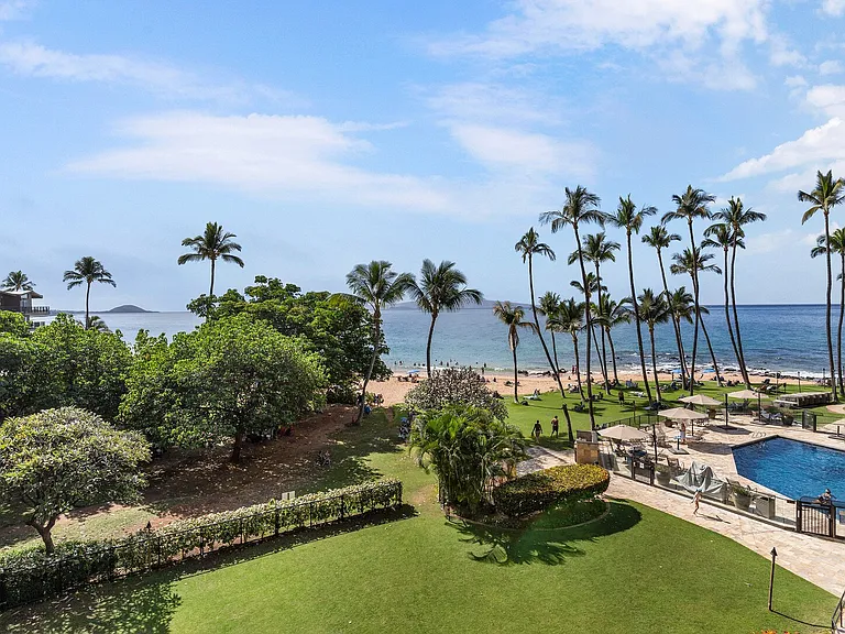 S Kihei Rd — Photo 10