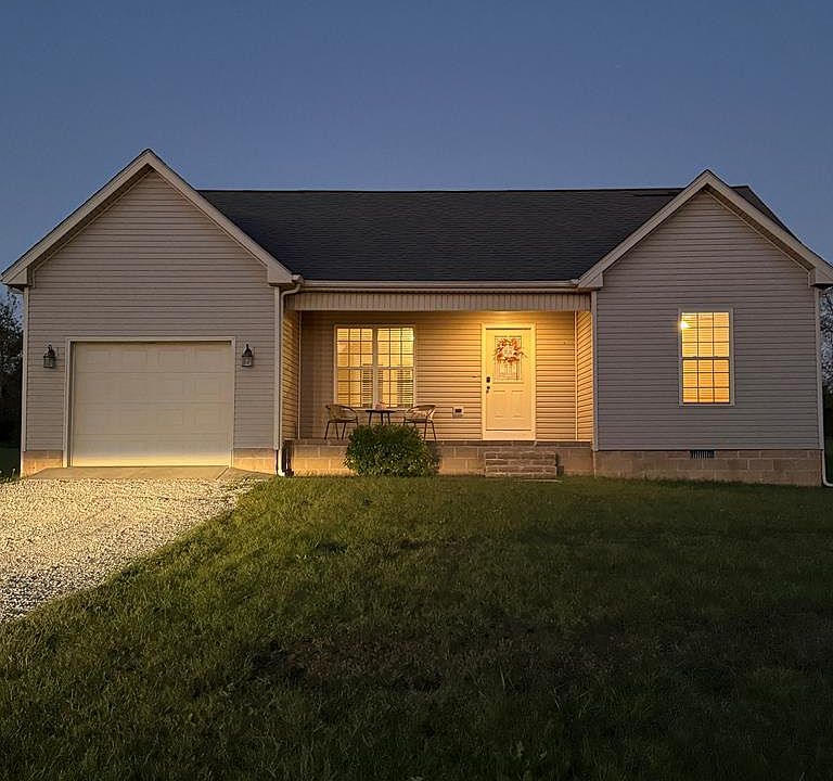4692 Mount Zoar Latham Rd, Hopkinsville, KY 42240 | Zillow