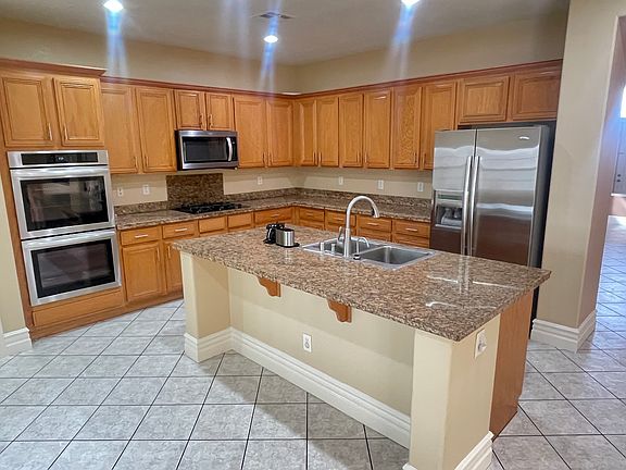 5th image of 6443 Mahogany Peak Ave