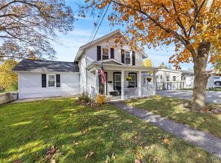 345 S 4th St, Lewiston, NY 14092