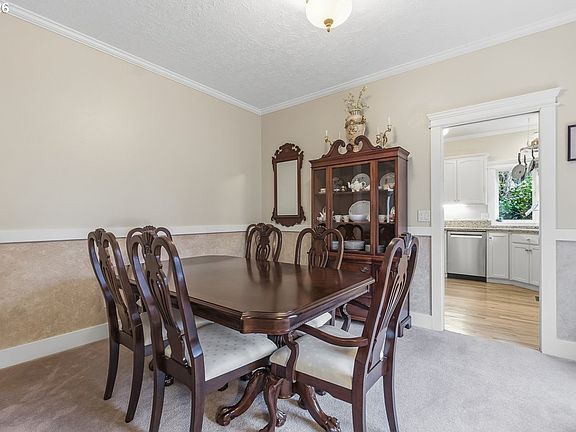 5th image of 16042 SW Waxwing Way