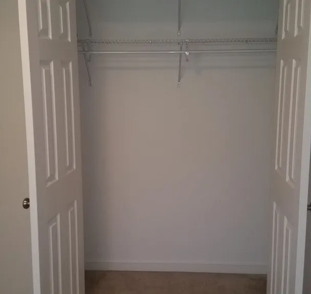 2740 Parview Way — Photo 22