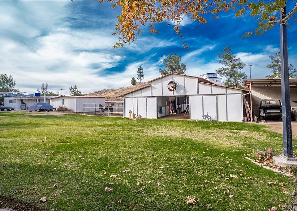 1st image of 20698 Lynette Ln