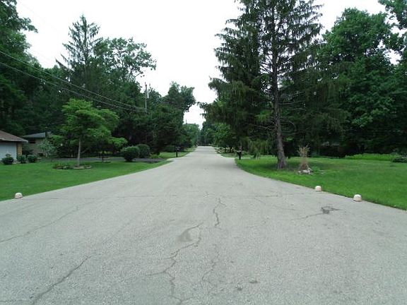 4th image of 5526 Kay Dr
