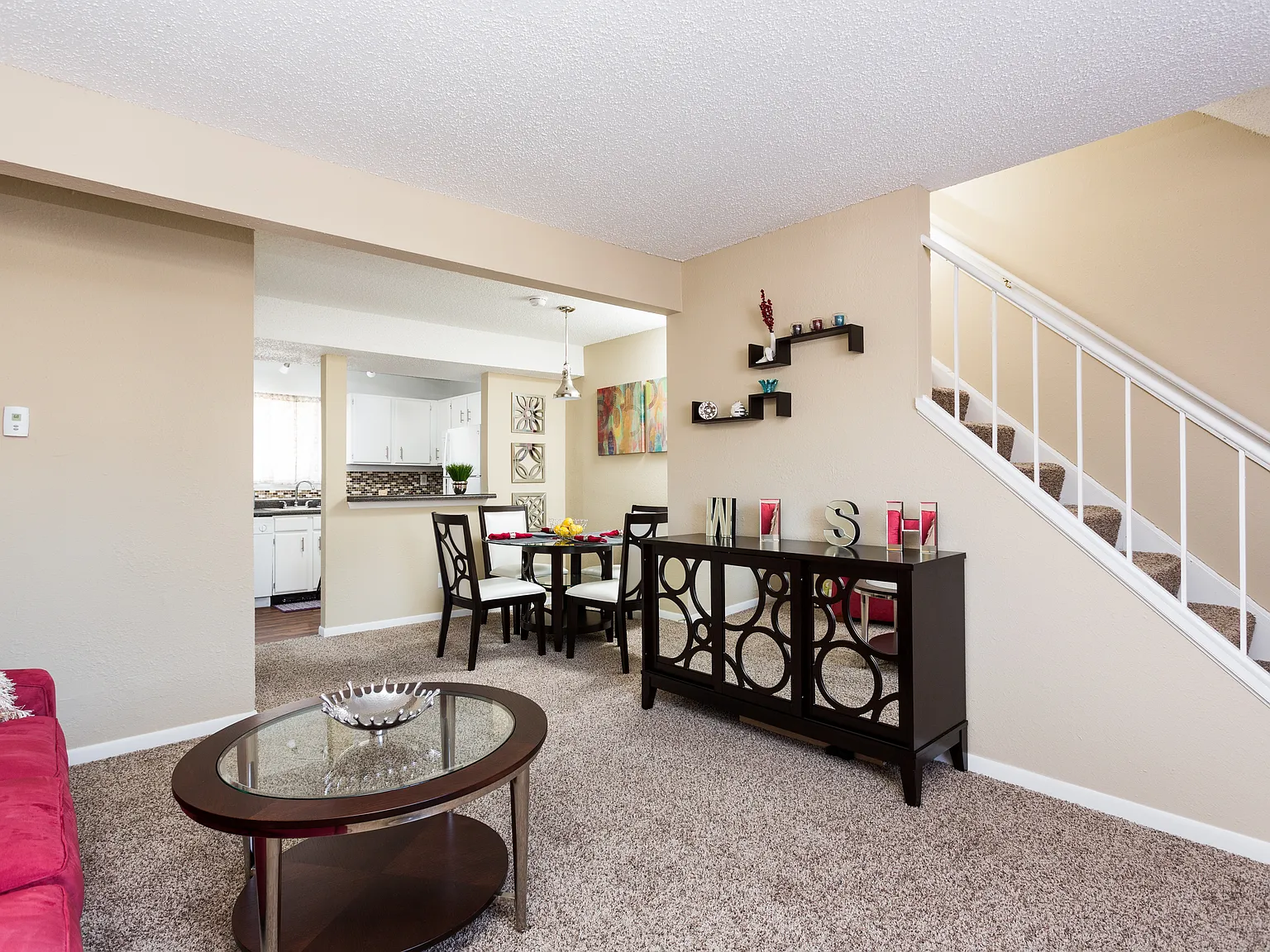 Four Winds Apartments — Photo 3