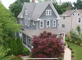 22 Pennsylvania Ave, Flemington, NJ 08822