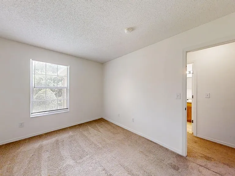 4121 Winding River Way — Photo 20
