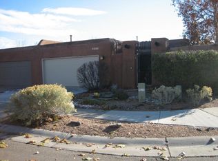 2832 Don Pancho Rd NW, Albuquerque, NM 87104