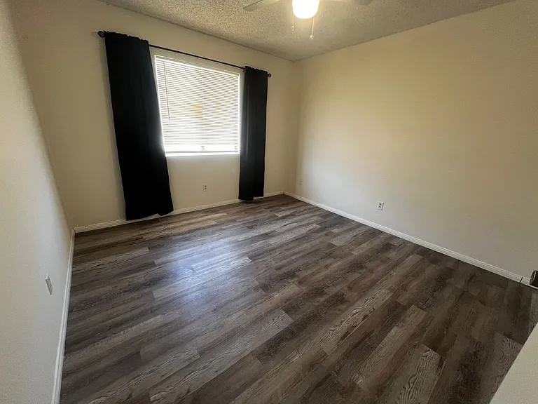 6326 Bagley Ave — Photo 8