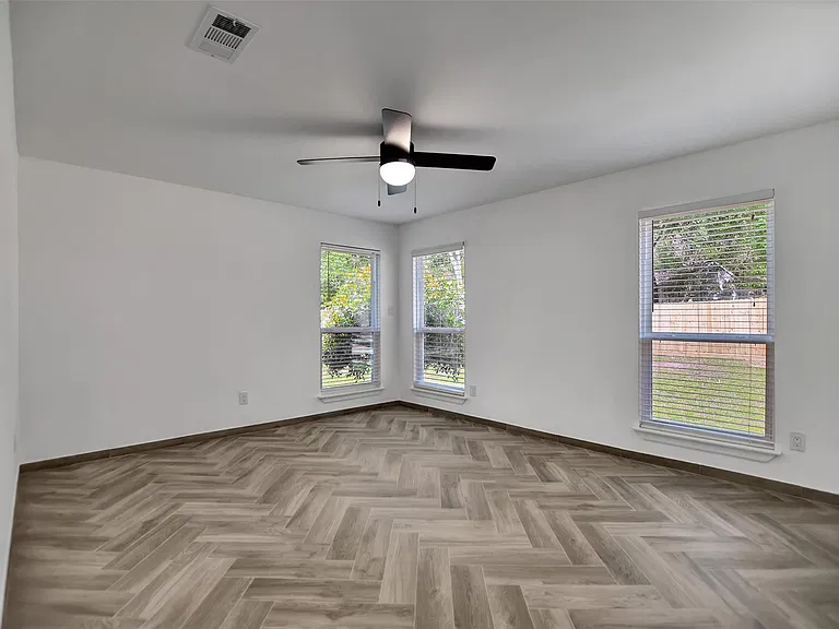 7 Bitterwood Ct — Photo 23