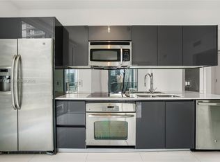 31 SE 6th St APT 2201, Miami, FL 33131