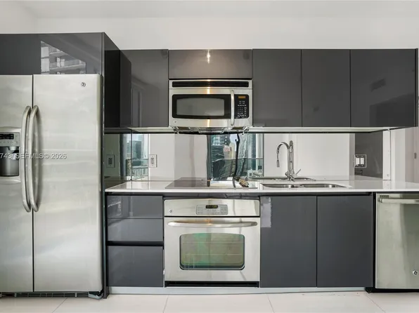 31 SE 6th St, Miami, FL