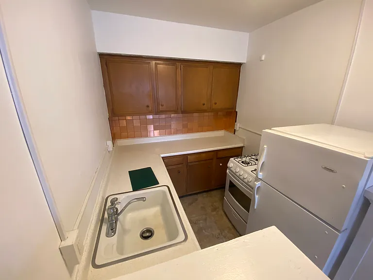 Stevens Square Apartments — Photo 71
