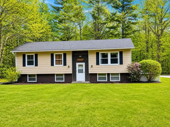 13 Little Bear Way, Peru, NY 12972