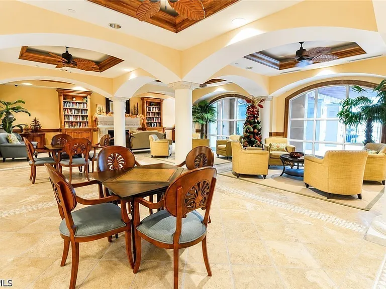 2825 Palm Beach Blvd #218 — Photo 18