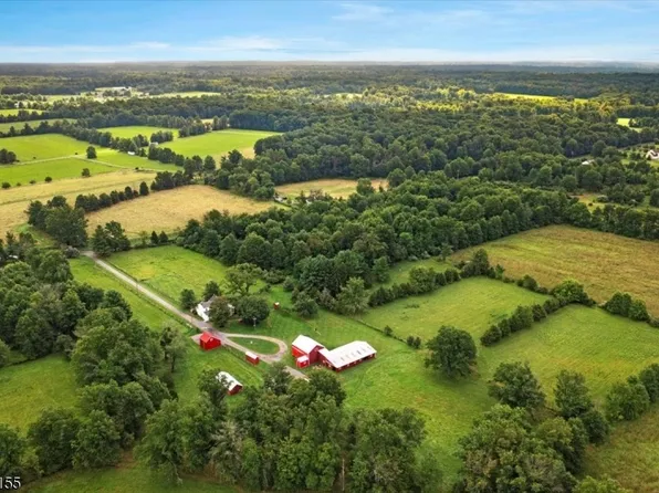 72 Fitzer Rd, Kingwood Twp., NJ 08825