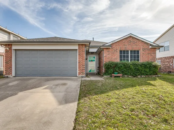 2856 Concho Trl, Fort Worth, TX 76118