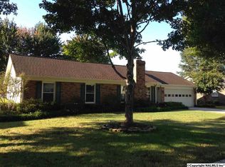 2114 Bideford Dr SW, Huntsville, AL 35803