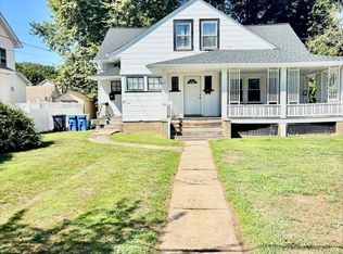 47 W Maple Ave, Bound Brook, NJ 08805