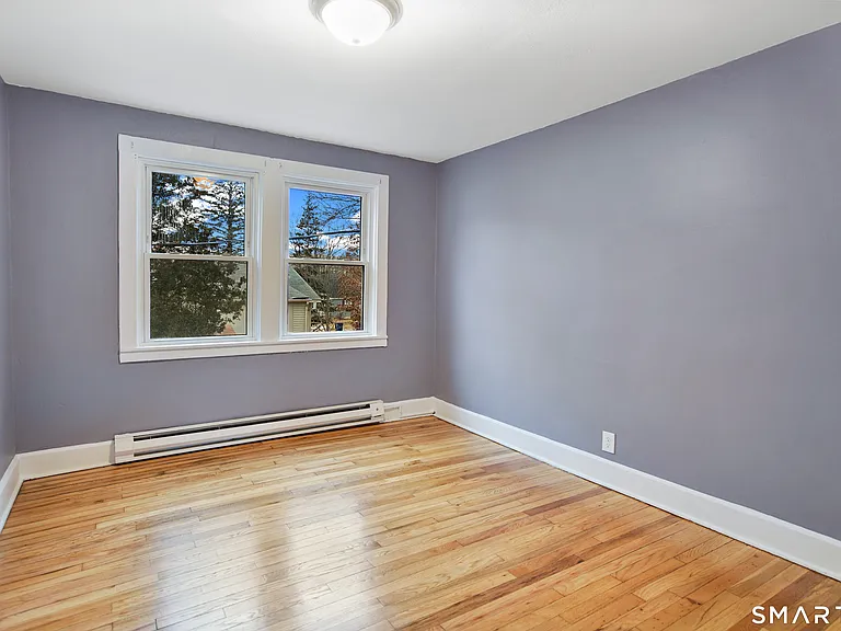 31 Tyler Ave #2 — Photo 15