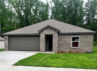 61 Wolfsbridge Loop, Cabot, AR 72023