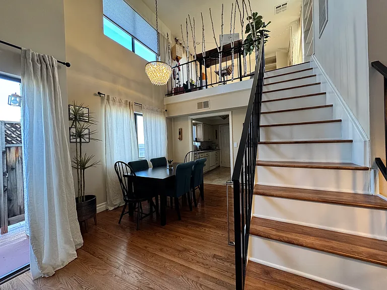 12930 Valleyheart Dr #9 — Photo 5