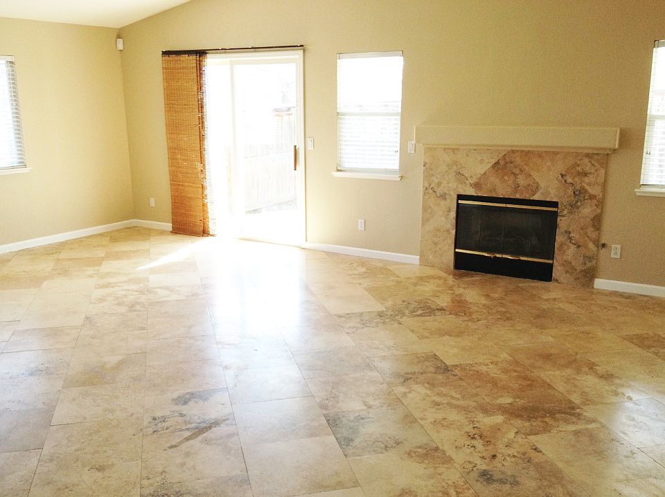 1st image of 4981 Moorcroft Cir