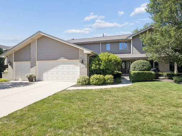 8130 Edgebrook Ln, Tinley Park, IL 60487