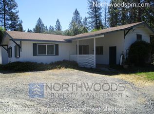 5169 New Hope Rd, Grants Pass, OR 97527