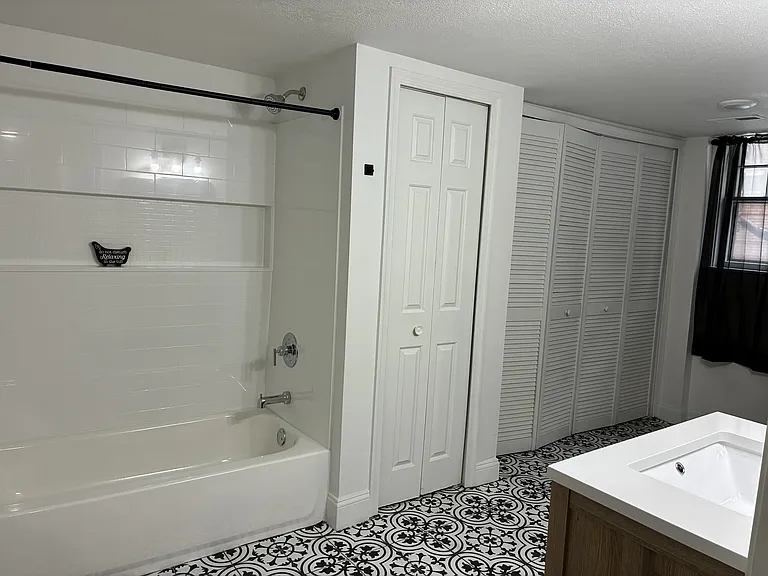 Museum Place Apartments — Photo 6