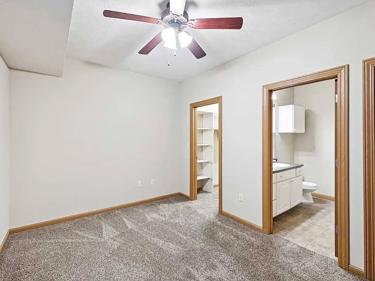 Stone Ridge Estates Apartments & Duplexes — Photo 67