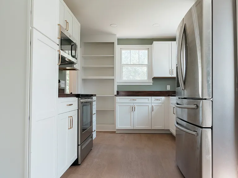 332 Guilford St — Photo 11