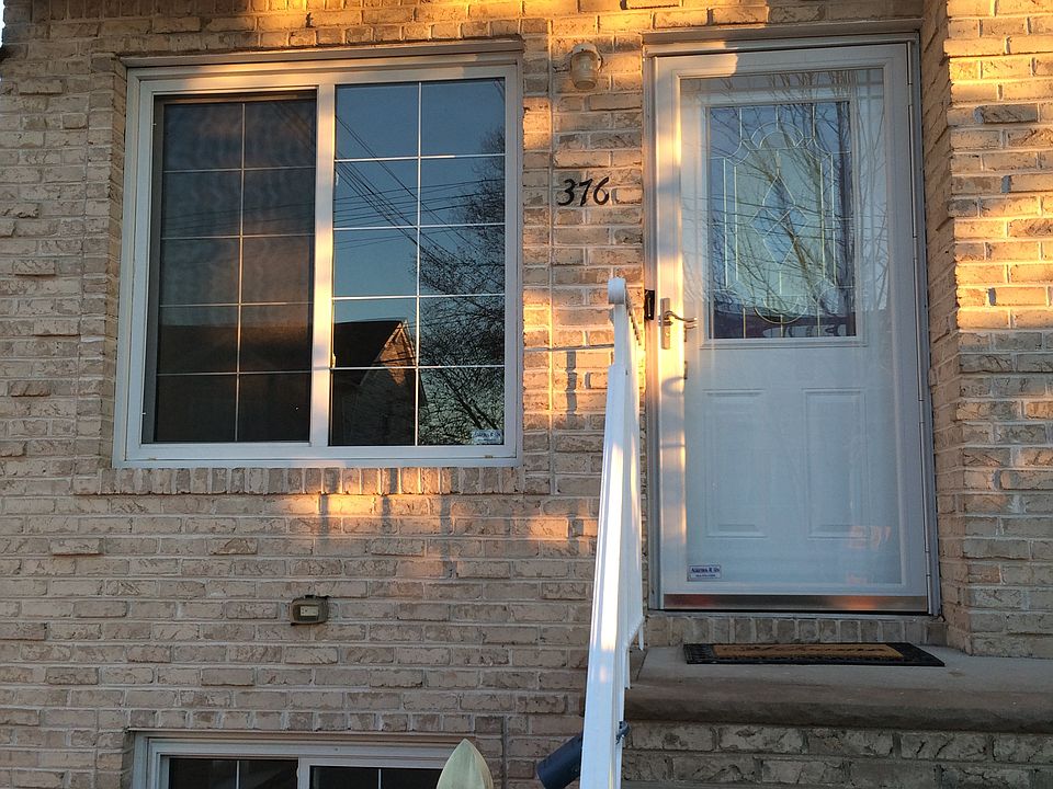 1st image of 376 Colony Avenue