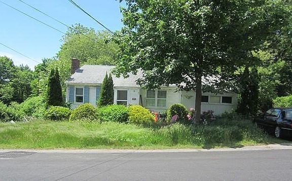 4th image of 50 Blanchard Blvd