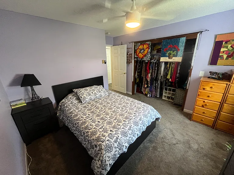 223 Sherwood Sq #223 — Photo 2