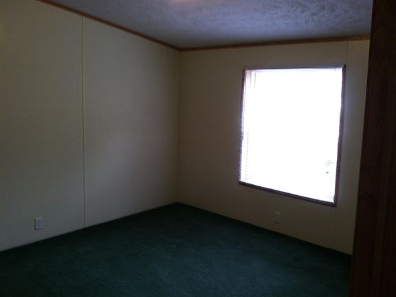 4th image of 145 N Front Ave
