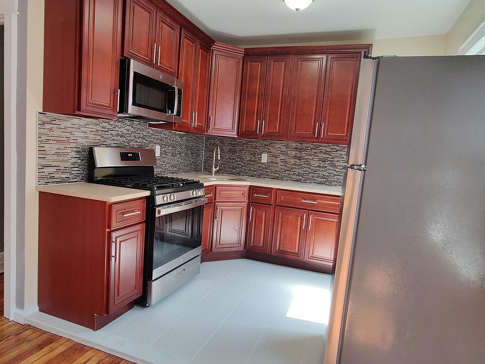 1st image of 88-67 Eldert Ln #1